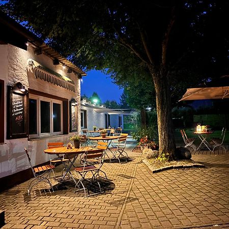 Pension Zum Alten Gasthaus Haensel Krauschwitz Екстериор снимка