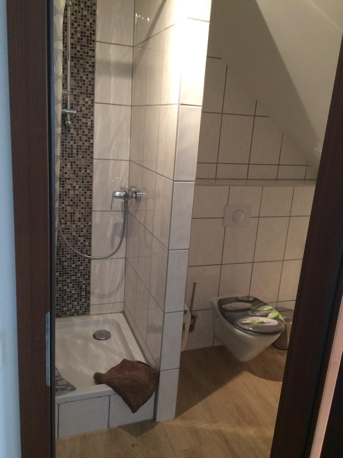 Pension Zum Alten Gasthaus Haensel Krauschwitz Екстериор снимка